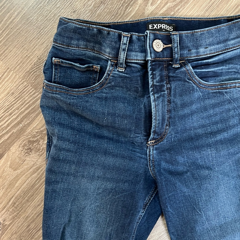 Express High Rise Jeans - Picture 5 of 5